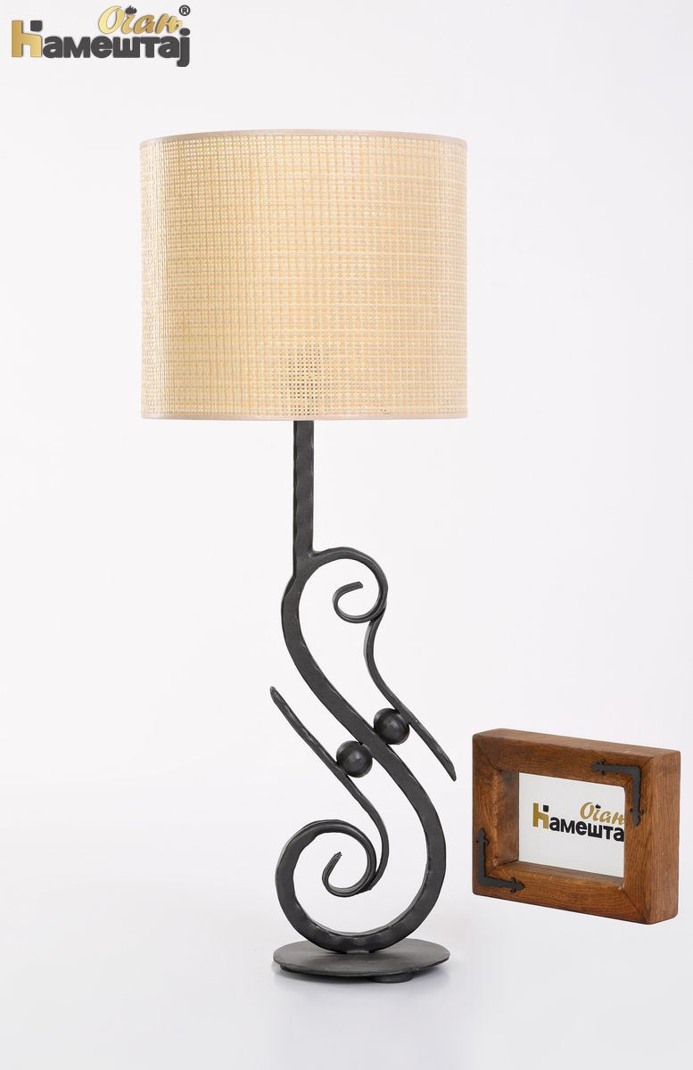 AMBOSS furniture - category lampe - artikal - Estante